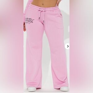 NYC SKULL SWEATPANTS Ed Hardy size M bubblegum color sold out NWT